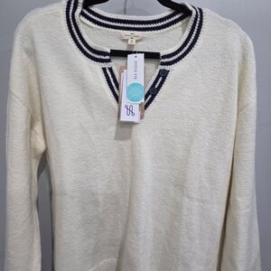 Madewell Women's V-Neck Cream Sweater with Navy Trim